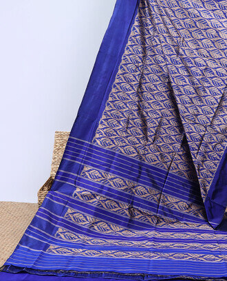 Blue+leaf+design+ikkat+saree%2C+contrast+plain+border+%26+pallu+of+stripes+%26+leaf+designs