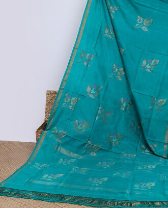 Blue+uppada+saree+features+leaf+buttas%2C+self-border+%26+pallu+steeped+with+zari+leaf+designs+