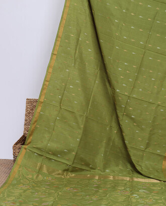 Green+uppada+saree+with+drop-shape+buttas%2C+plain+border+%26+pallu+of+floral+jaal+designs+