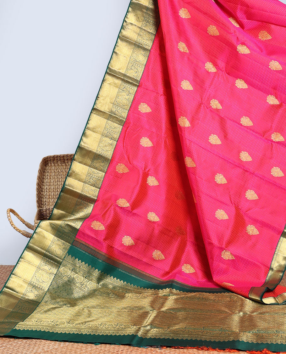 Borderless peacock color jacquard silk saree, self-pallu of thilakam  mokku,banaras,muthu,bentex,kuyil kann, zari stripes