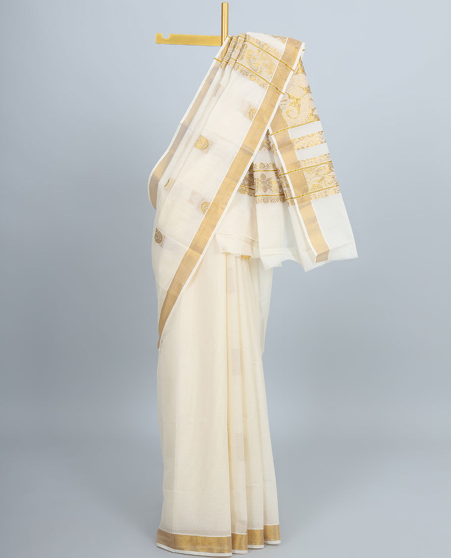 Kerala Set Mundu at Rs 1200/piece | Kerala Kasavu Saree Set in New Delhi |  ID: 21883297191